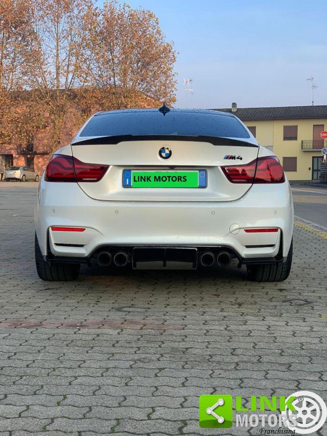 BMW M4 cv450 iva esposta