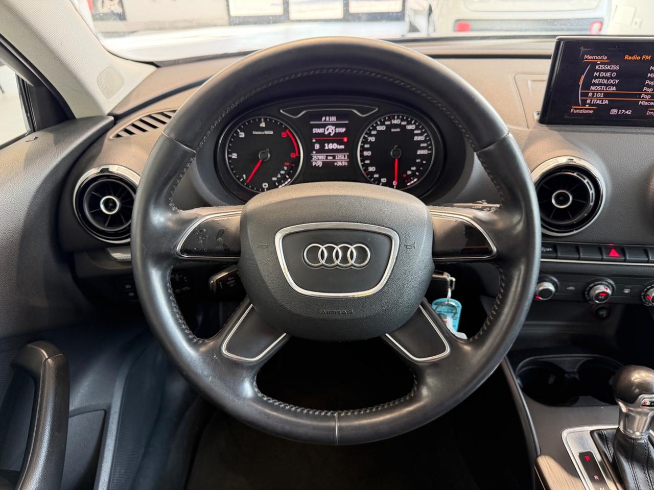 Audi A3 Cabrio 1.6 TDI clean diesel Ambition
