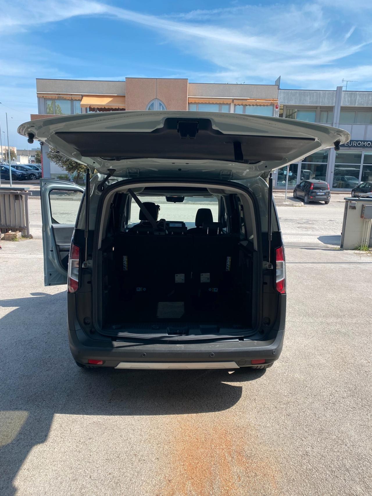 FORD TOURNEO COURIER 1.0 BZ AUT. - UNICO PROP.