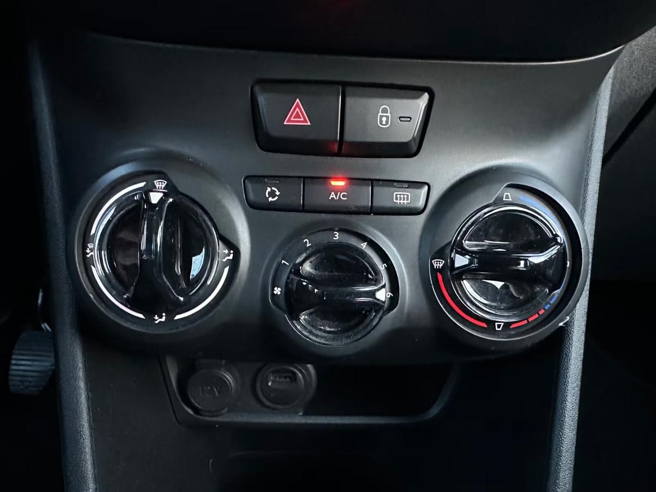 Peugeot 208 PureTech 83 5 porte Style