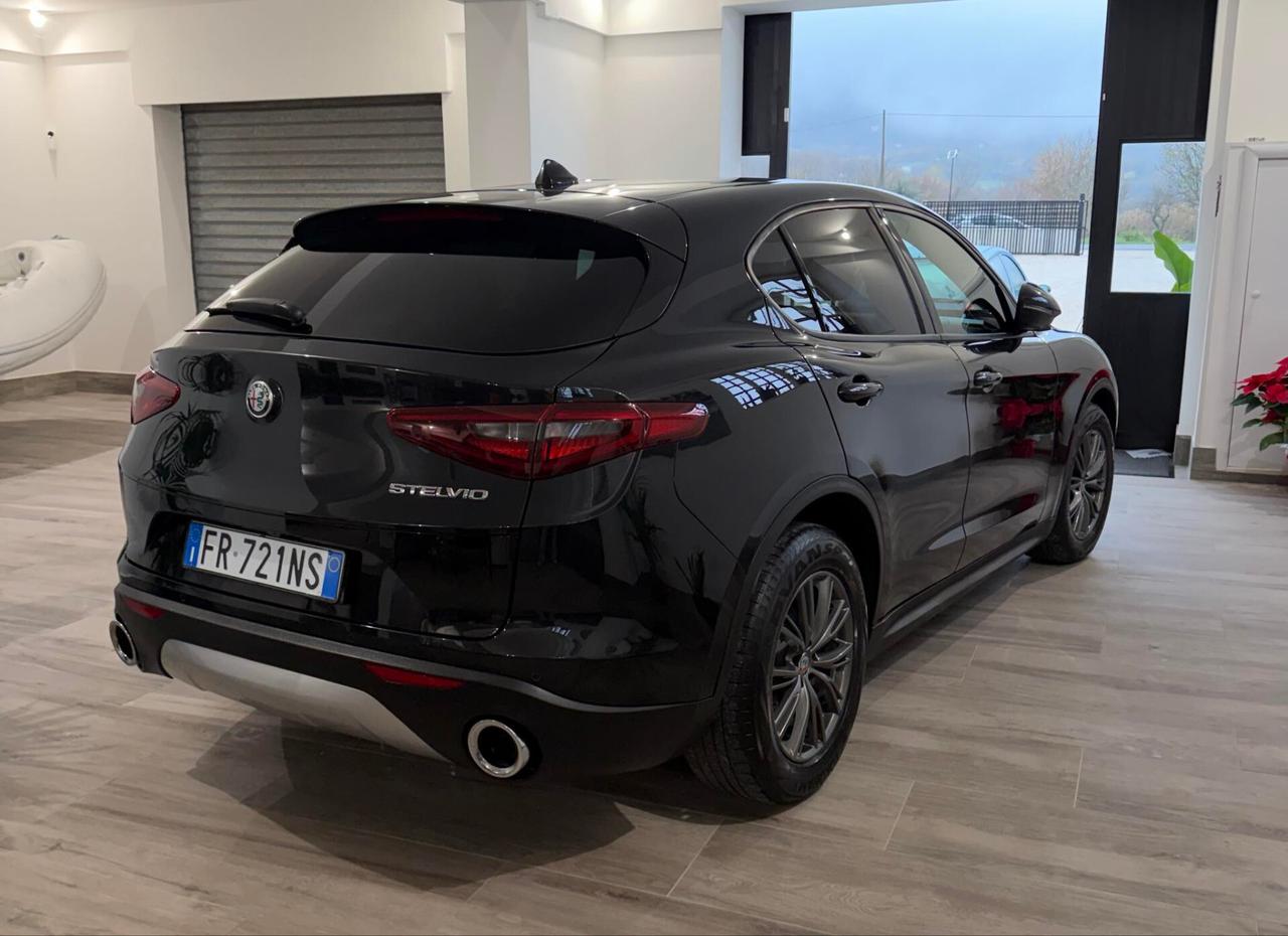 Alfa Romeo Stelvio 2.2 Turbodiesel 180 CV AT8 2wd Executive