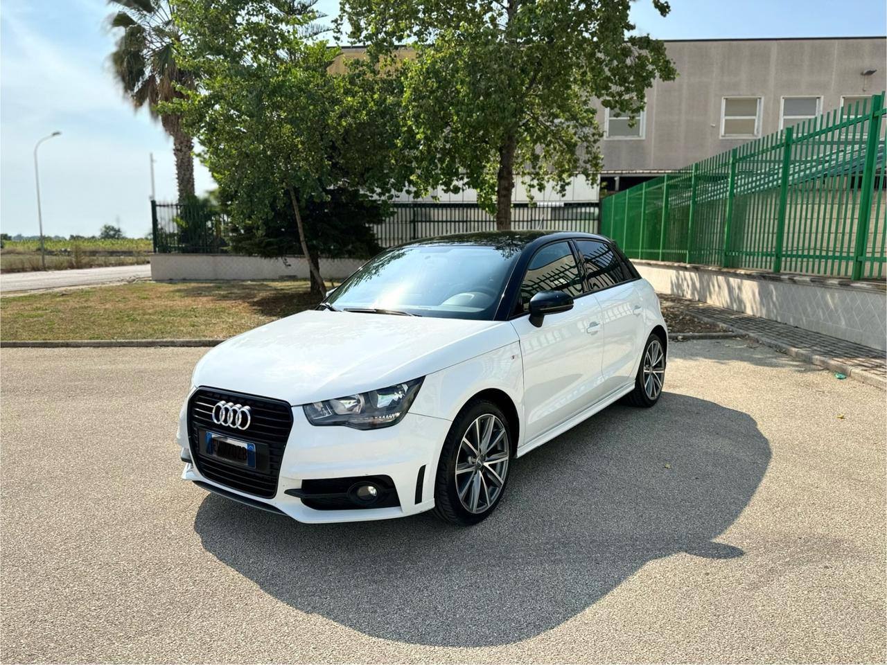 Audi A1 1.6 TDI S line edition neopatentati