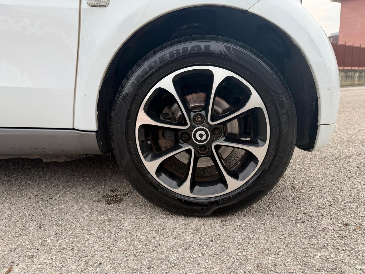 SMART/FOR TWO/70 CV/1.0 TWINAMIC/URBAN/C.AUT/TETTO/BLETOOTH/CERCHI IN LEGA/UNICO PROP !!