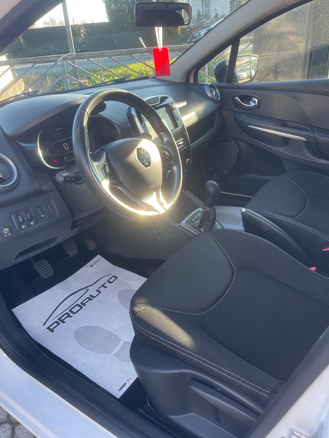 Renault Clio 1.2 75CV GPL 5 porte Costume National