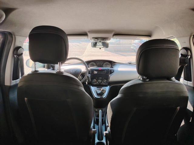 LANCIA Ypsilon 1.2 69 CV 5 porte Silver NEOPATENTATI-FINANZIABILE