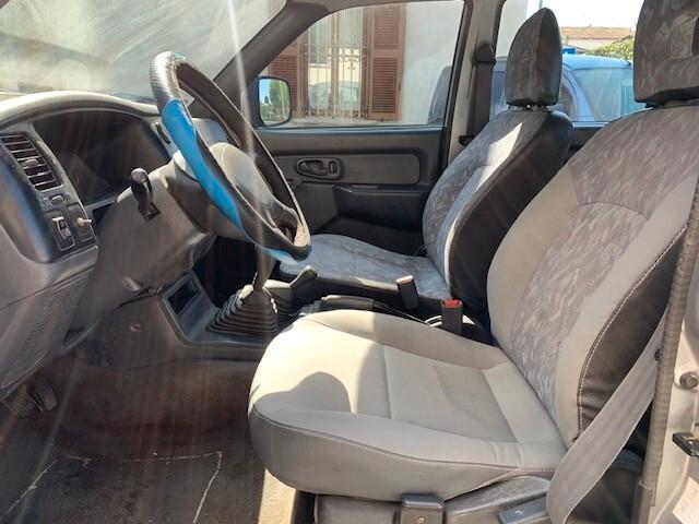 Mitsubishi L200 2.5 TDI 4WD Double Cab Pick-up GL