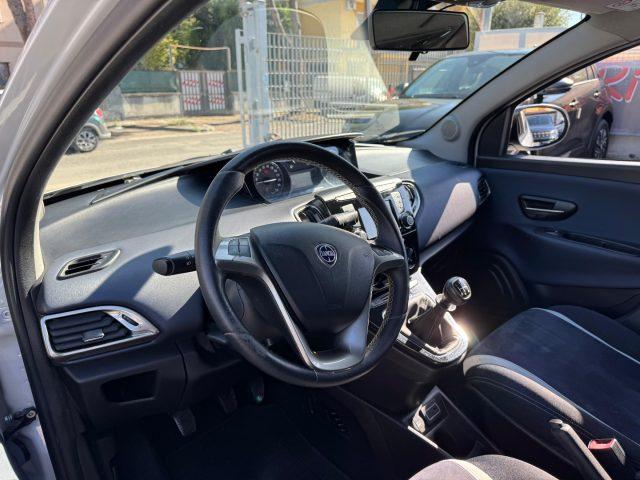 LANCIA Ypsilon 1.2 69 CV 5 porte MYA