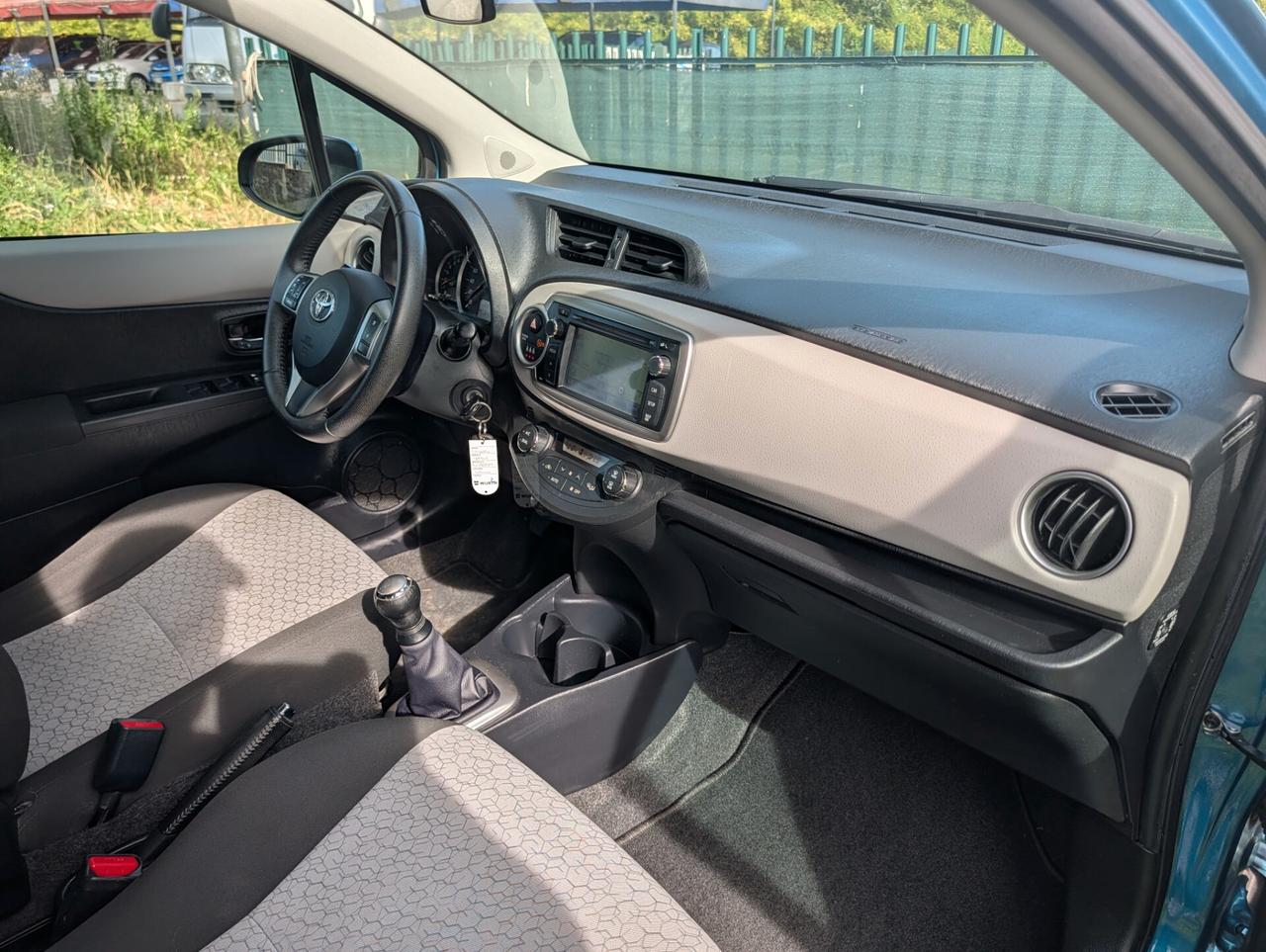 Toyota Yaris 1.0 5 porte Lounge