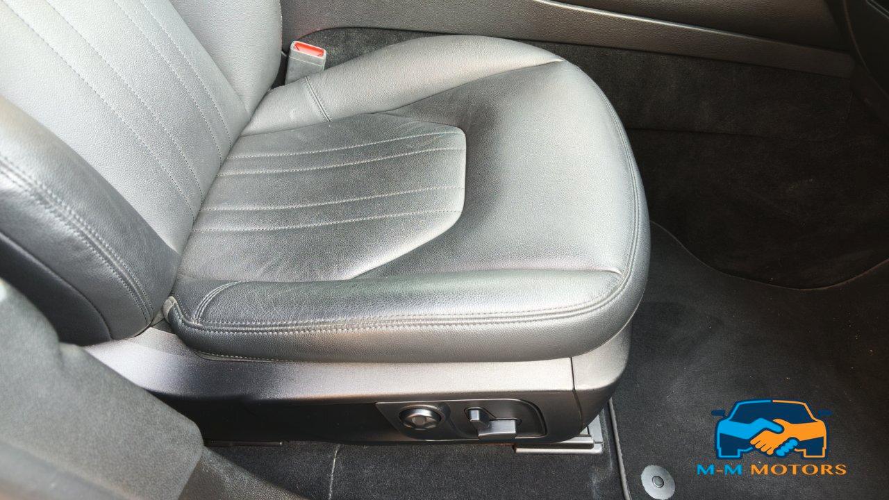 Maserati Levante 3.0 V6 Granlusso 250cv auto