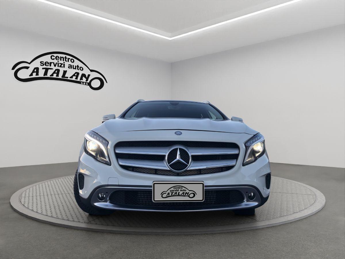 MERCEDES - Classe GLA - GLA 200 d Automatic Premium AMG TETTO