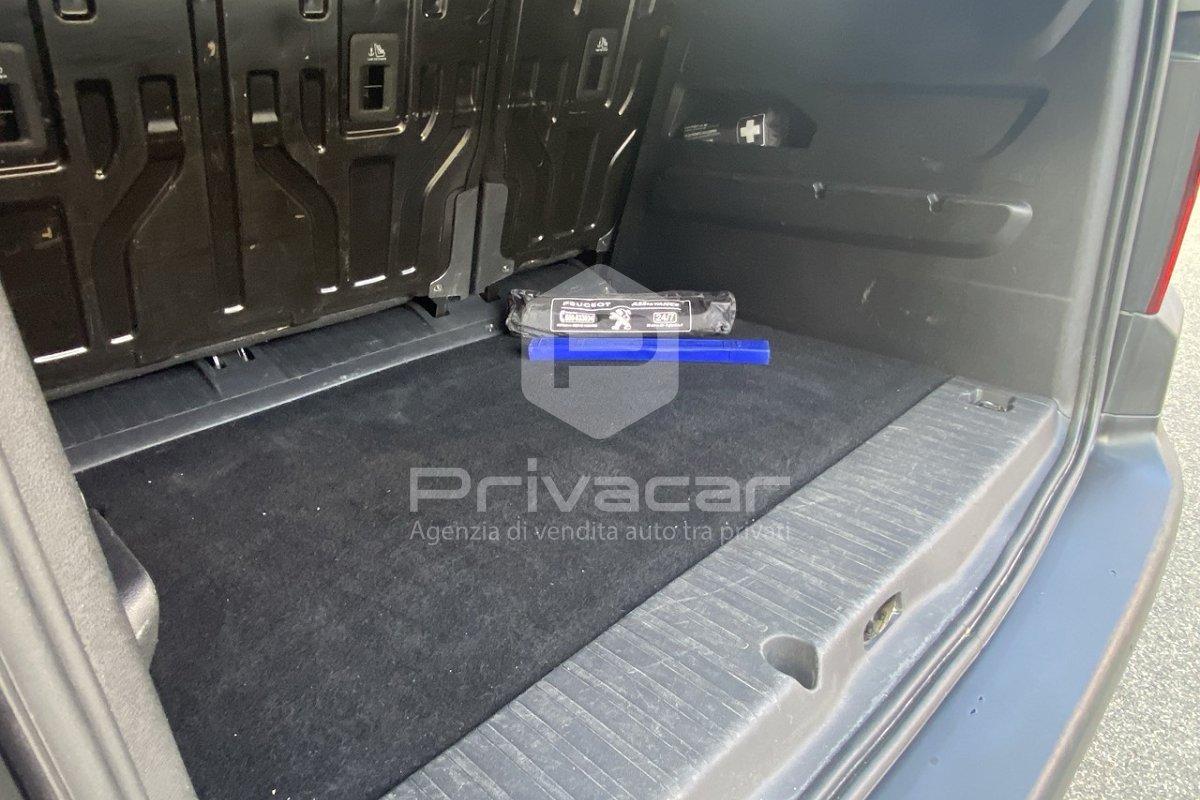 PEUGEOT Rifter BlueHDi 100 S&S Allure Standard