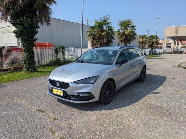 SEAT Leon Sportstourer 1.0 eTSI 110 CV DSG Black Line