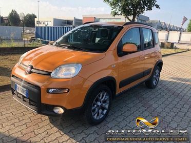 FIAT Panda TwinAir Turbo S&S 4x4 .