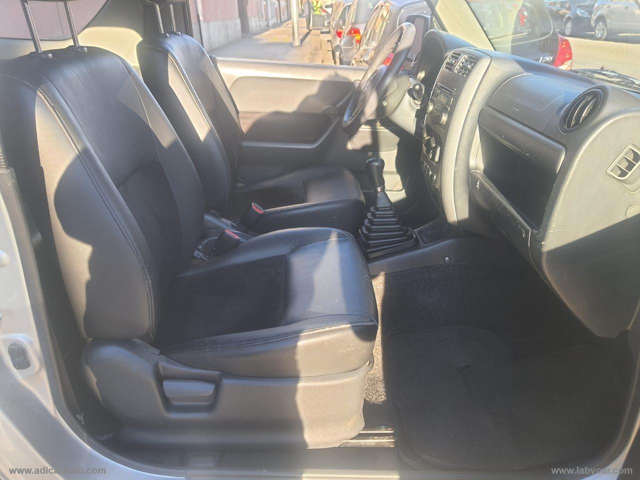 SUZUKI Jimny 1.5 DDiS 4WD JLX