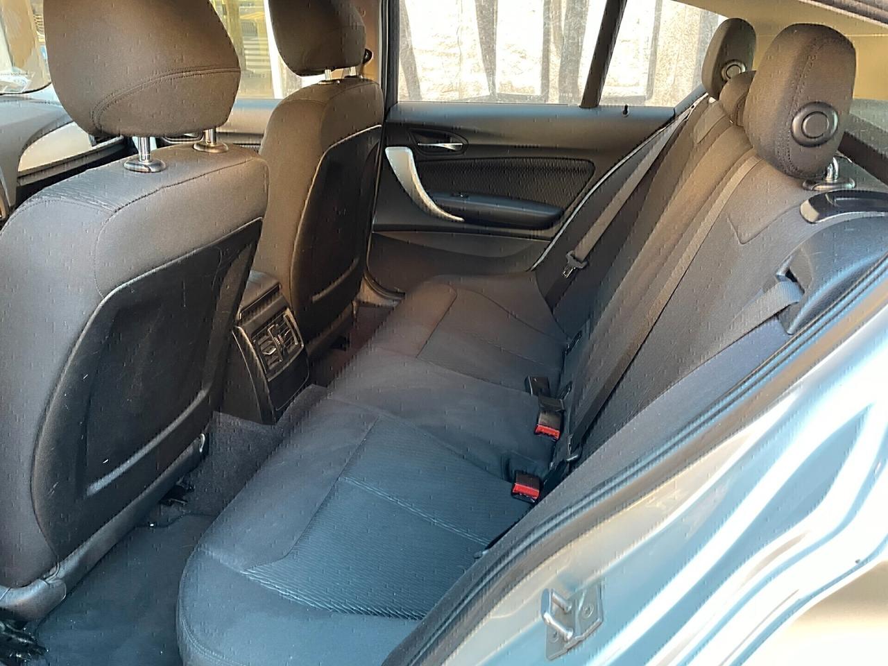 Bmw 116 116d 5p. Efficient Dynamics Urban AUTOMATICA