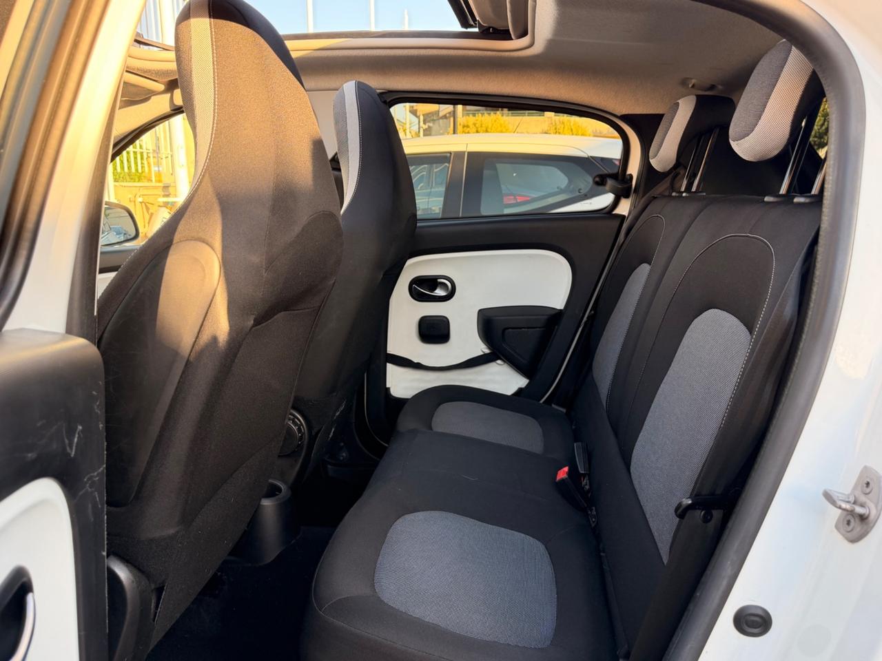 Renault Twingo 1.0 70CV CABRIO LIMITED