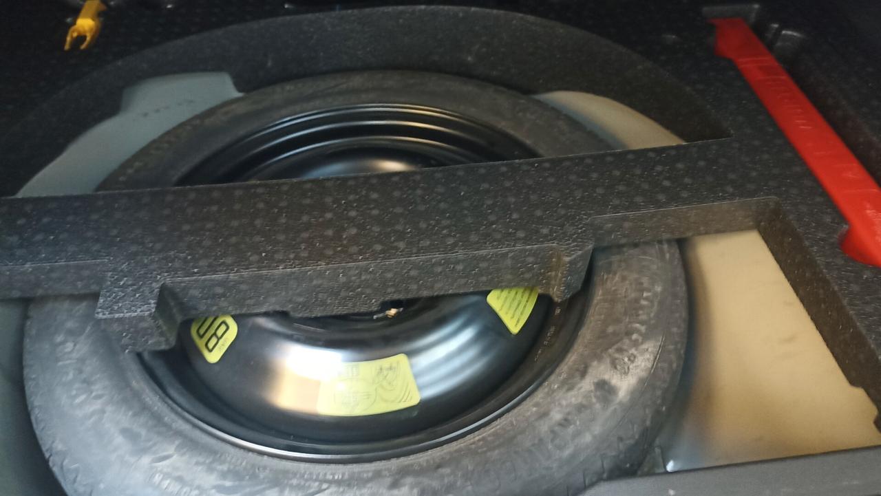 Peugeot 2008 BlueHDi 120 S&S Allure