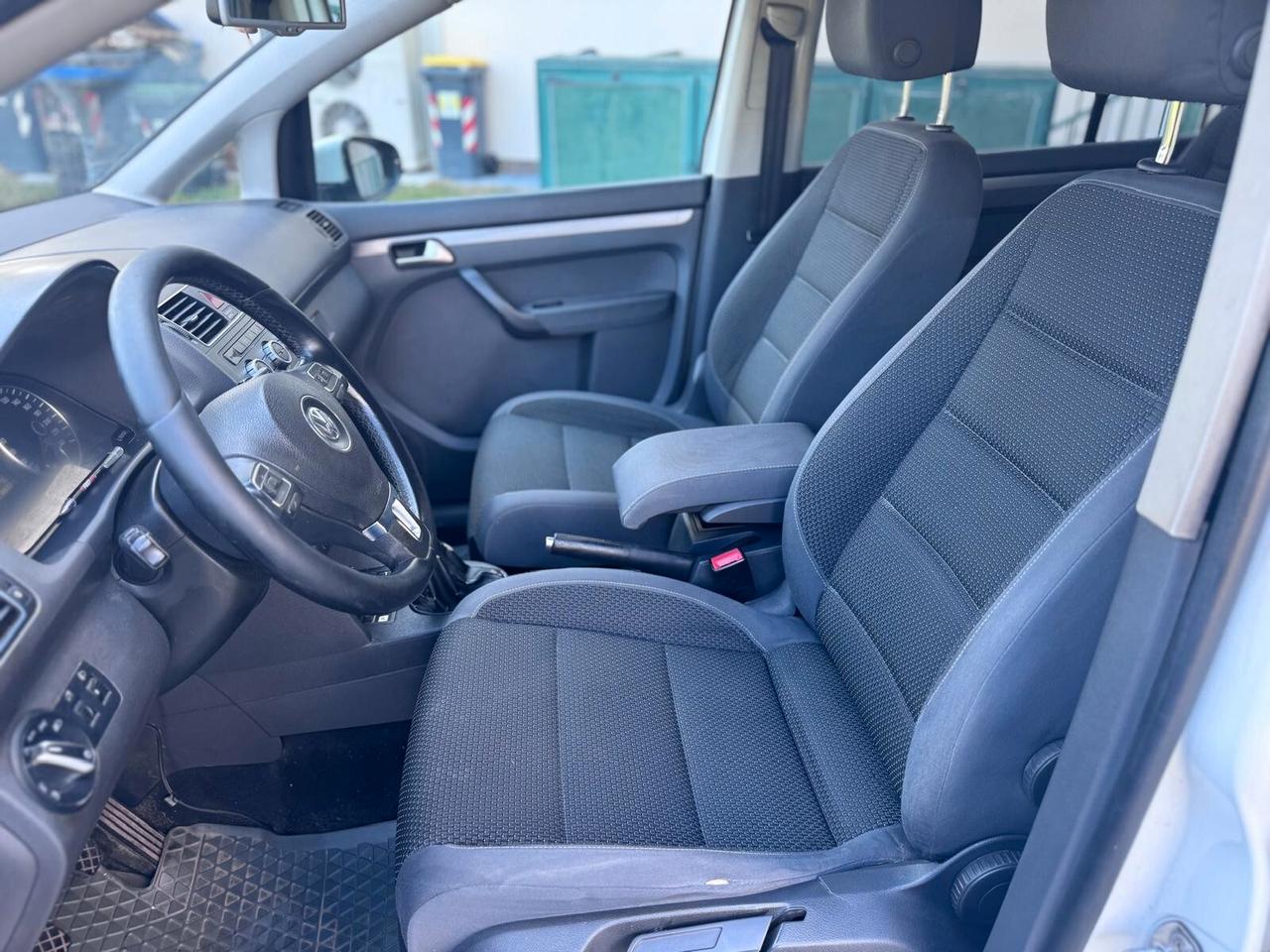Volkswagen Touran 1.6 TDI Comfortline