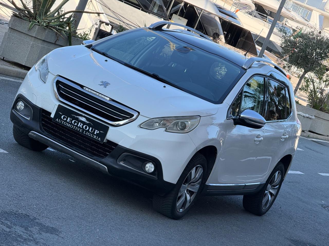 Peugeot 2008 1.6 e-HDi 92 CV -Allure -AUTOMATICA