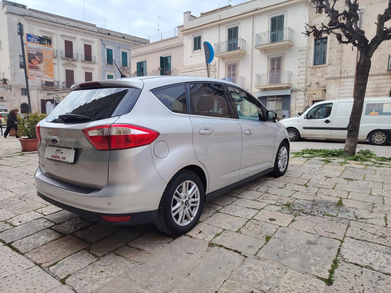 Ford C-Max 1.6 TDCi 115CV Titanium