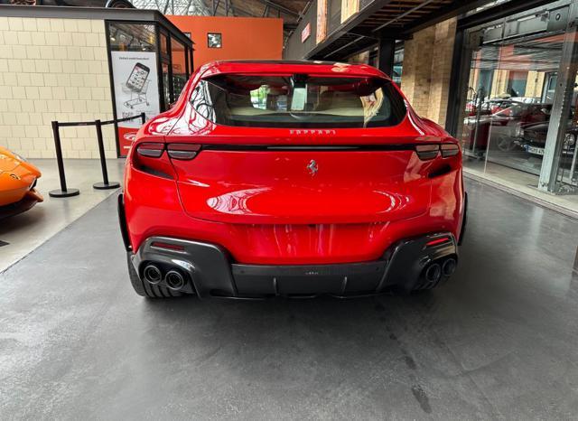 FERRARI Purosangue Purosangue