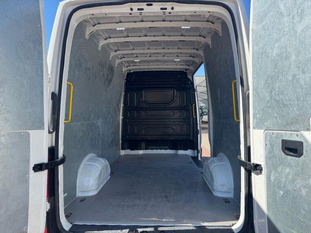 VOLKSWAGEN Crafter 30 2.0 TDI 140cv L3H3 PM-TA FURGONE LOGISTIC