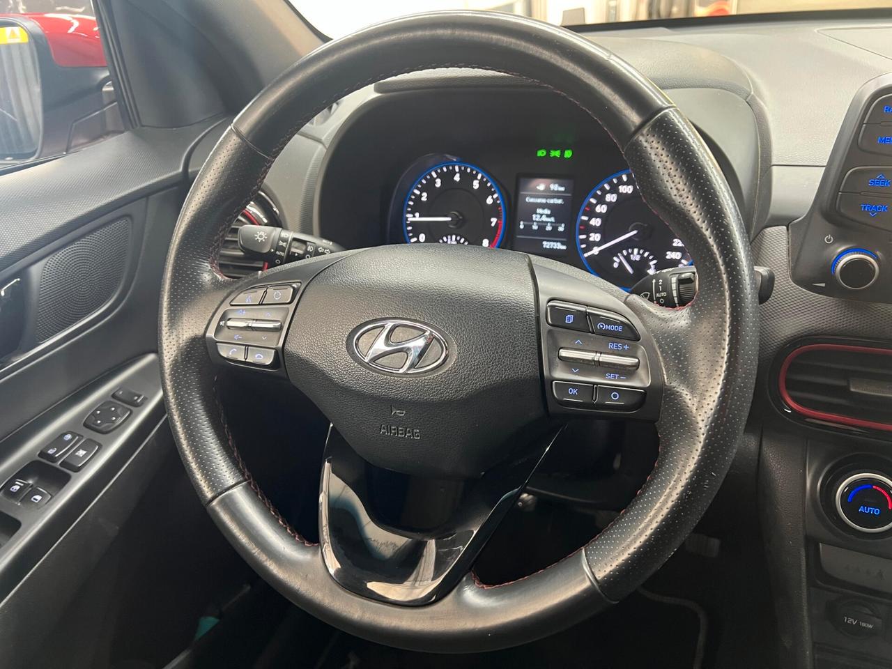 Hyundai Kona 1.0 T-GDI Xpossible