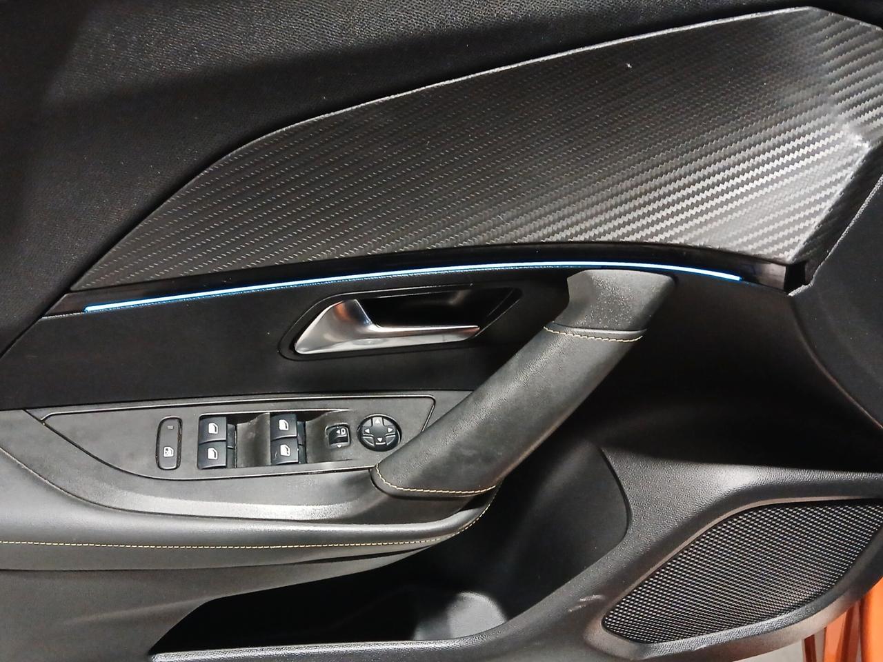 Peugeot 2008 PureTech 130CV S&S EAT8 GT Pack