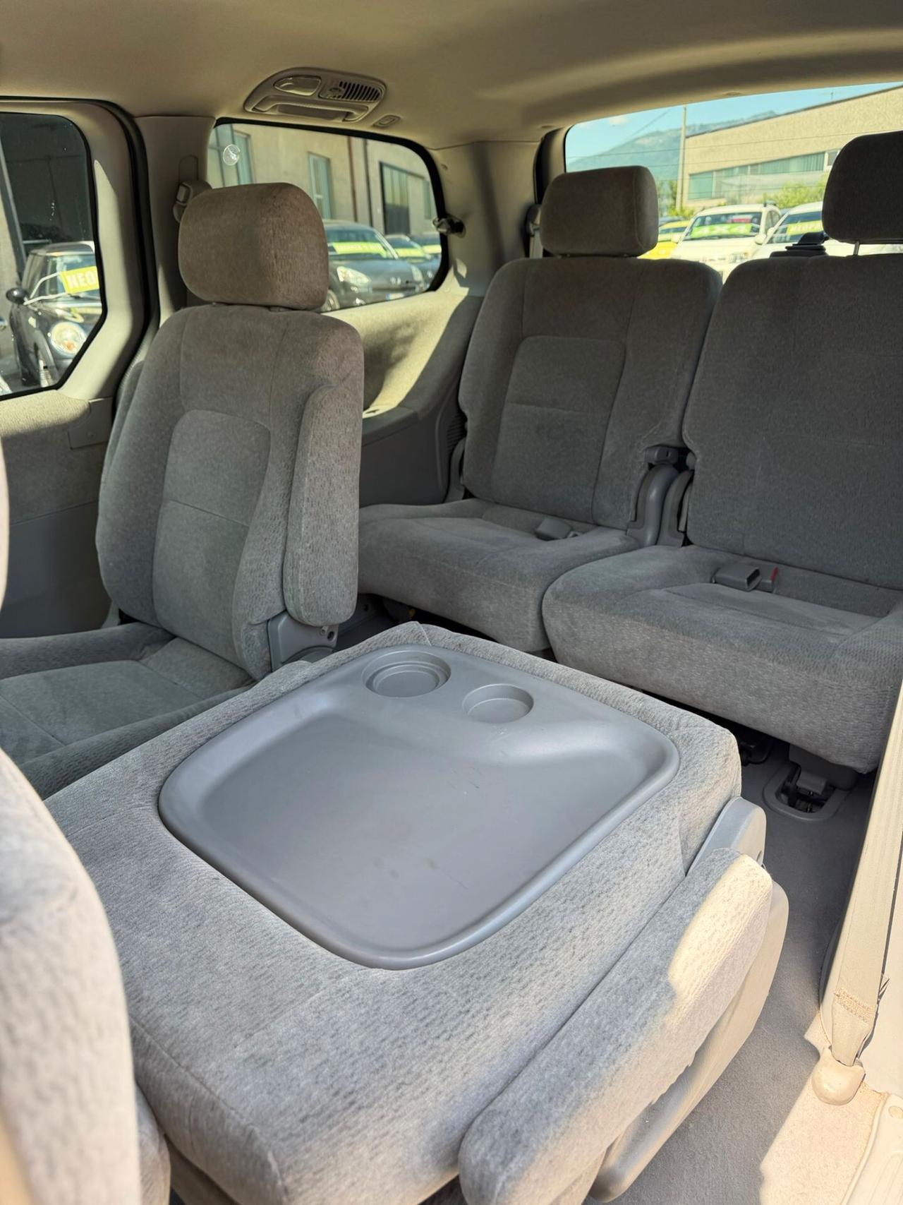 Kia Carnival 2.9 16V CRDi cat Family