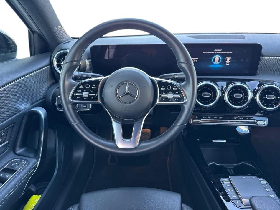 Mercedes Classe A 180 180 D Sport Night edition 8G-DCT