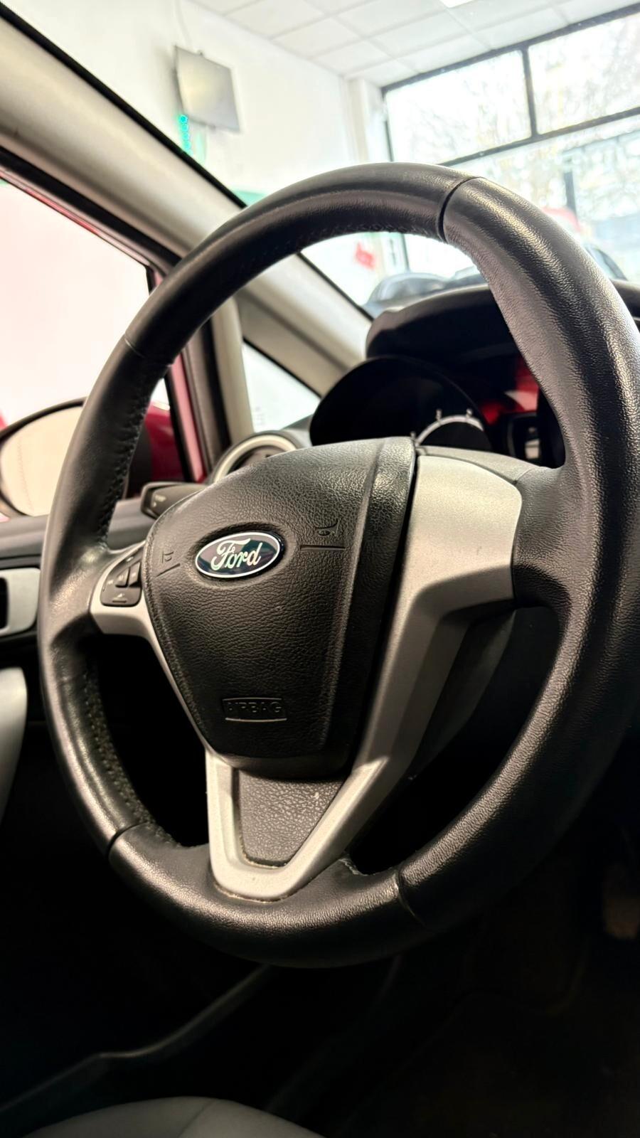 Ford Fiesta 1.2 82CV 3p. Titanium Bs.