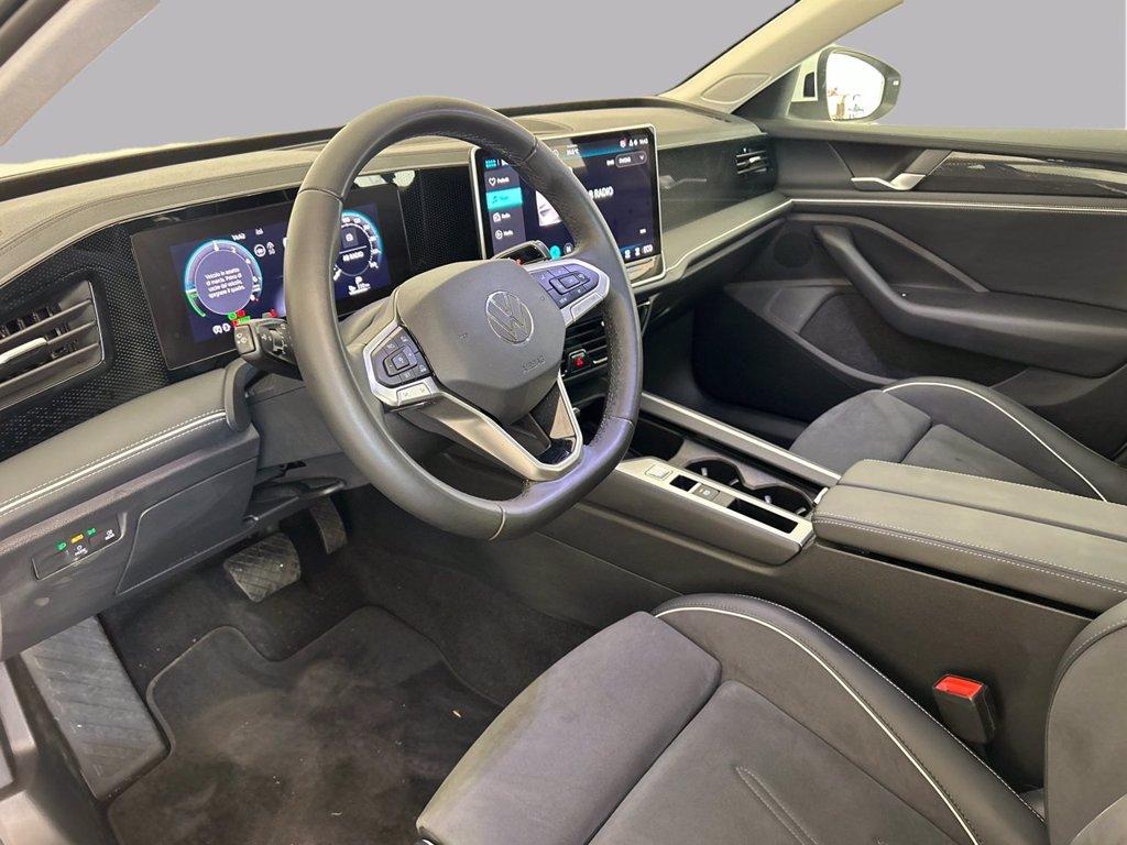 VOLKSWAGEN Passat 1.5 tsi ehybrid business 204cv dsg del 2025