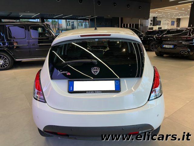 LANCIA Ypsilon 1.2 69 CV 5 porte GPL Ecochic Gold
