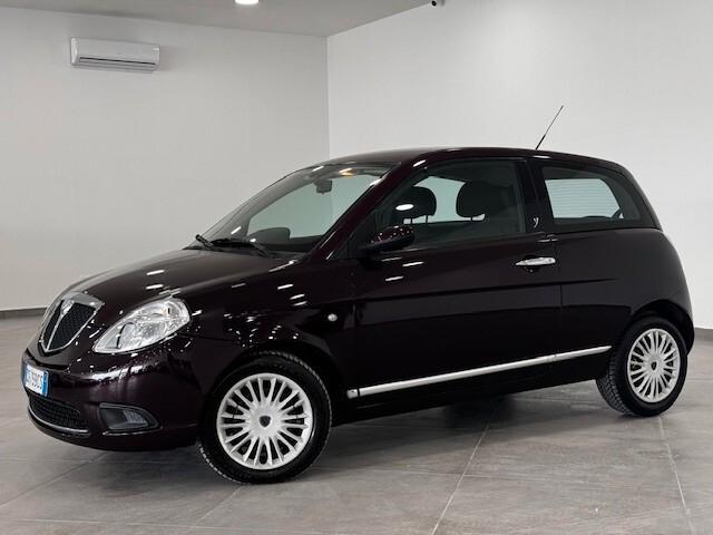 Lancia Ypsilon 1.2 Oro Plus