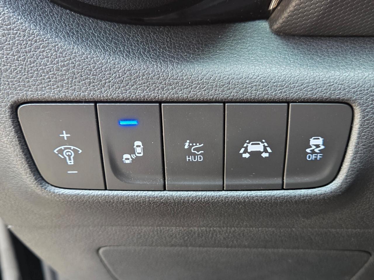 Hyundai Kona 1.6 CRDI 136 CV DCT Exellence