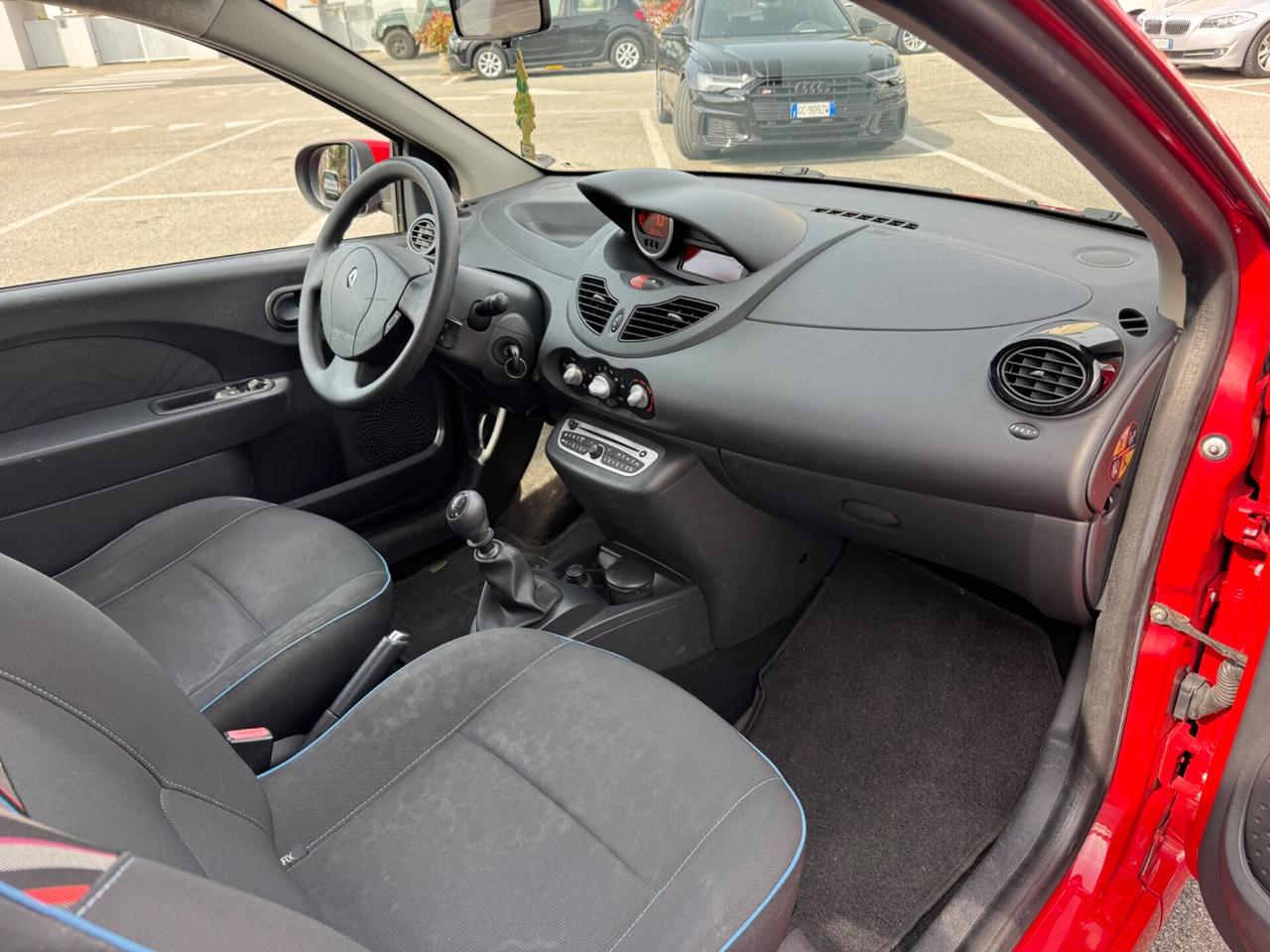 Renault Twingo 1.2 16V Live