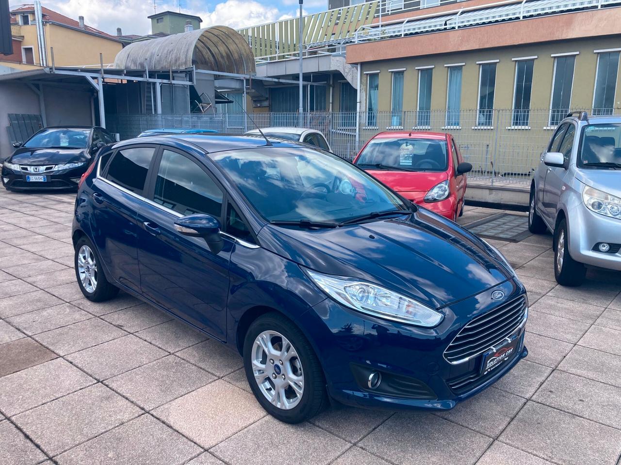 Ford Fiesta 1.5 TDCi 75CV 5 porte Titanium