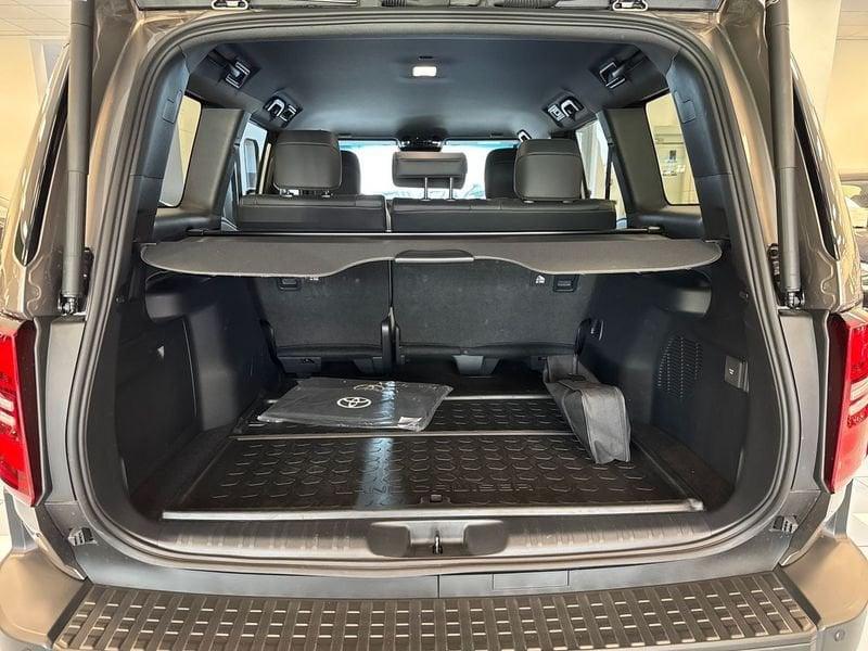 Toyota Land Cruiser 2.8 D Adventure A/T