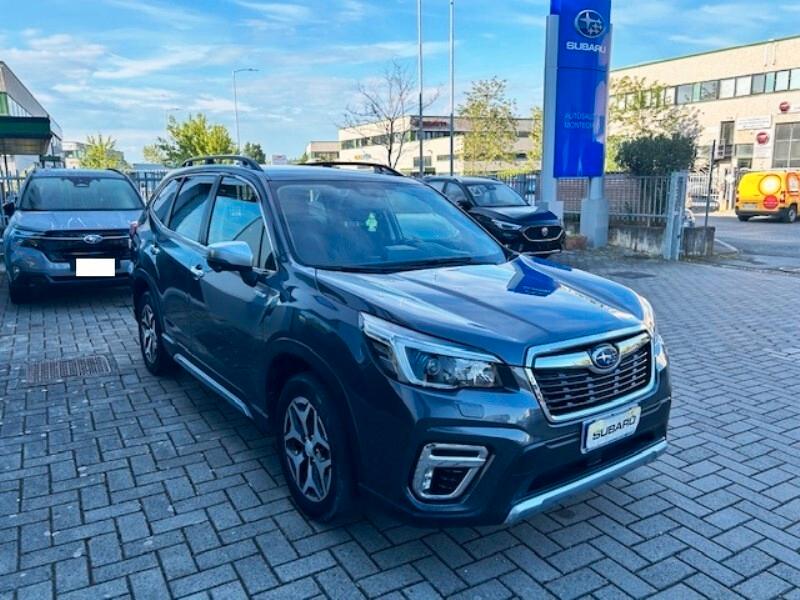 Subaru Forester 2.0 e-Boxer MHEV CVT Lineartronic Style
