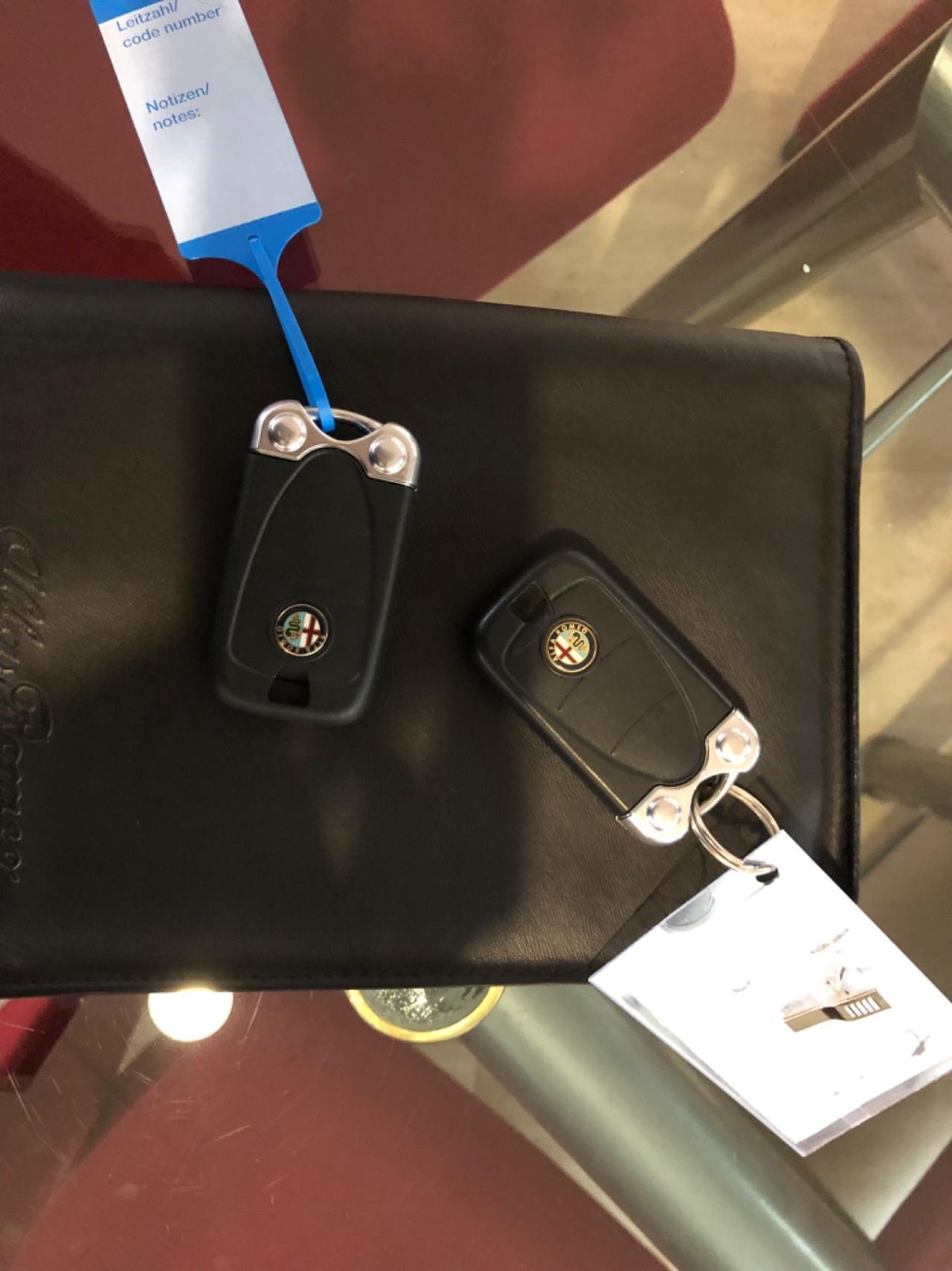 Alfa Romeo 159 1.9 JTDm AUTOM. Exclusive