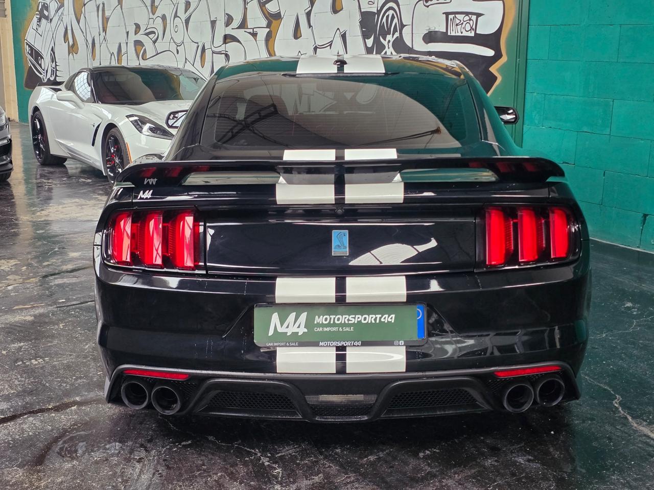 Ford Mustang Shelby GT350 5.2 V8