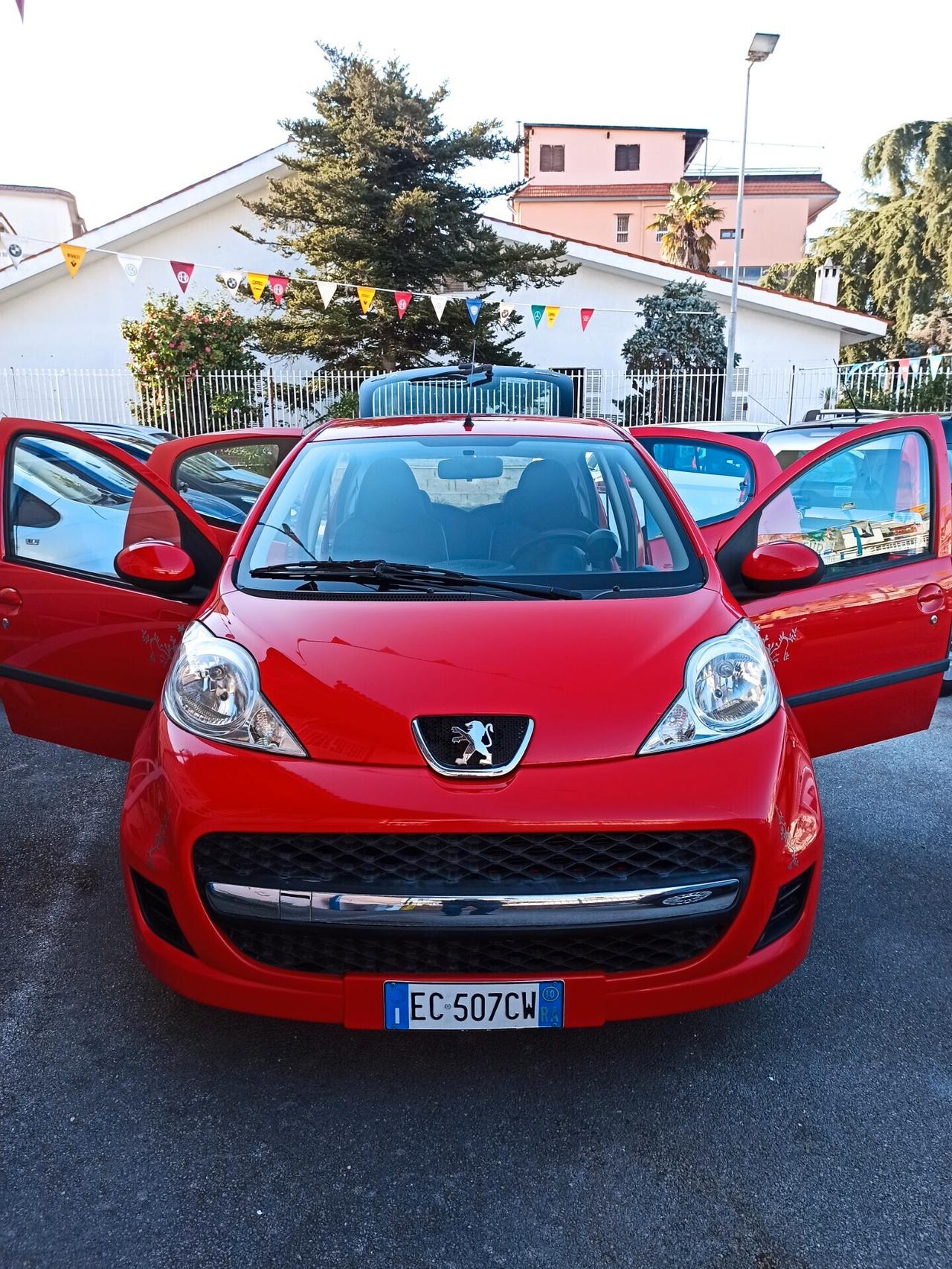 Peugeot 107 1.0 68CV 5p. Sweet Years