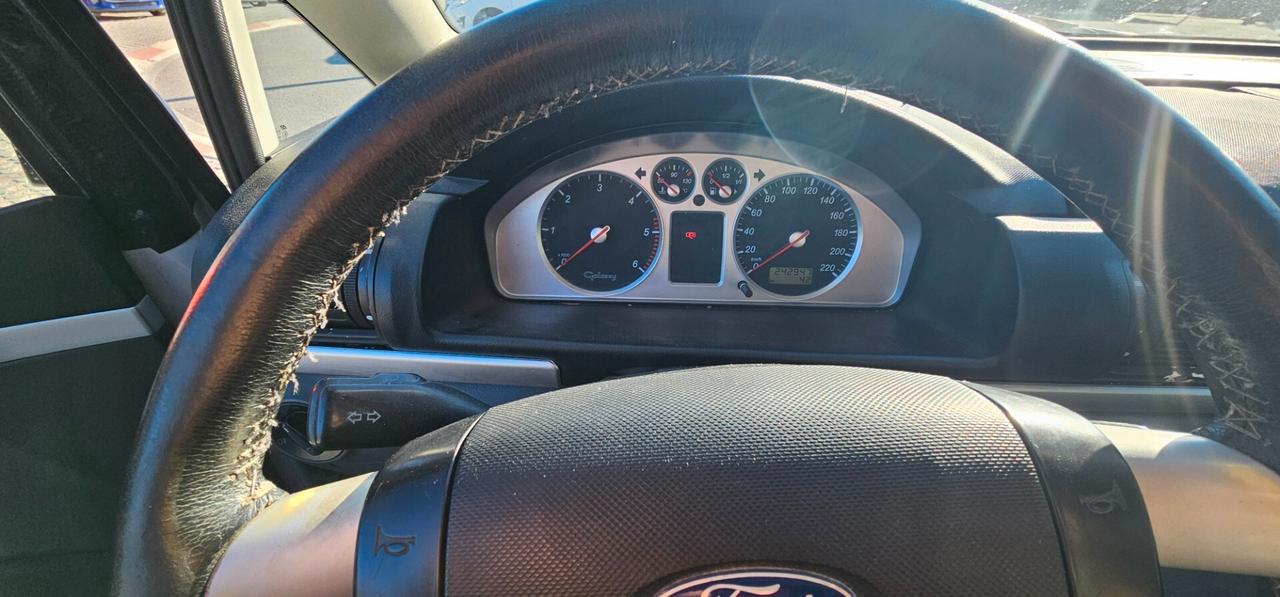 Ford Galaxy 1.9 TDI cat Ghia