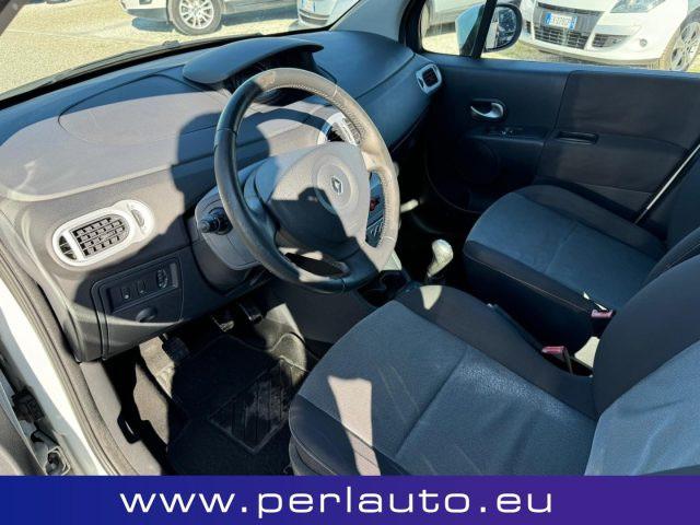 RENAULT Modus 1.2 16V Dynamique