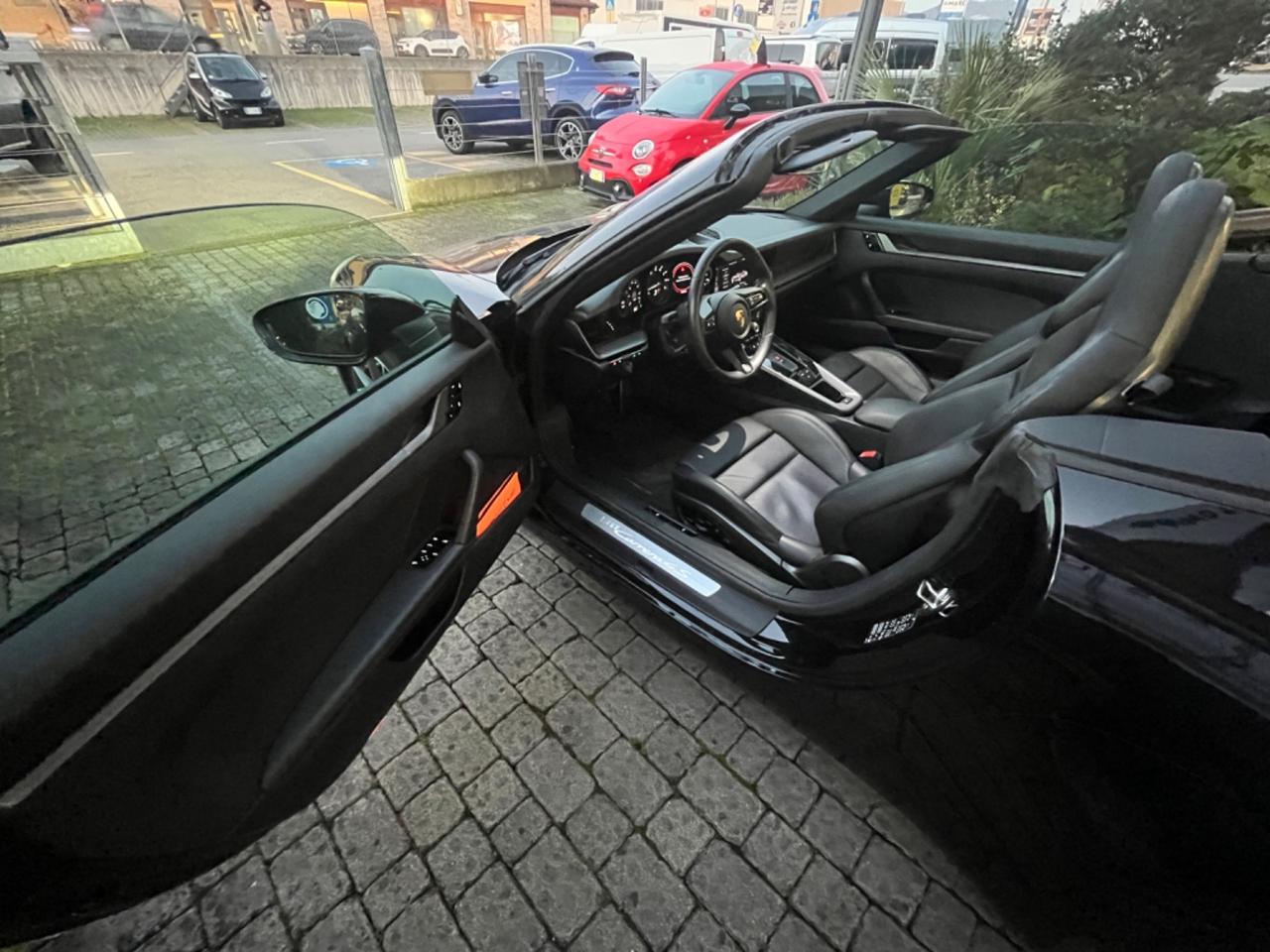 Porsche 911 Carrera 4S Cabriolet