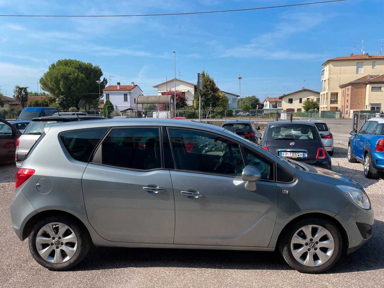 Opel Meriva 1.4 Turbo 120CV GPL Tech Cosmo X NEOPATENTATI