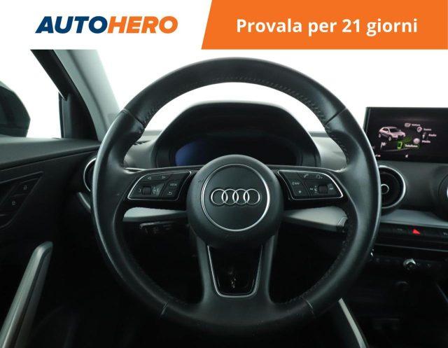 AUDI Q2 30 TDI S tronic Identity Black