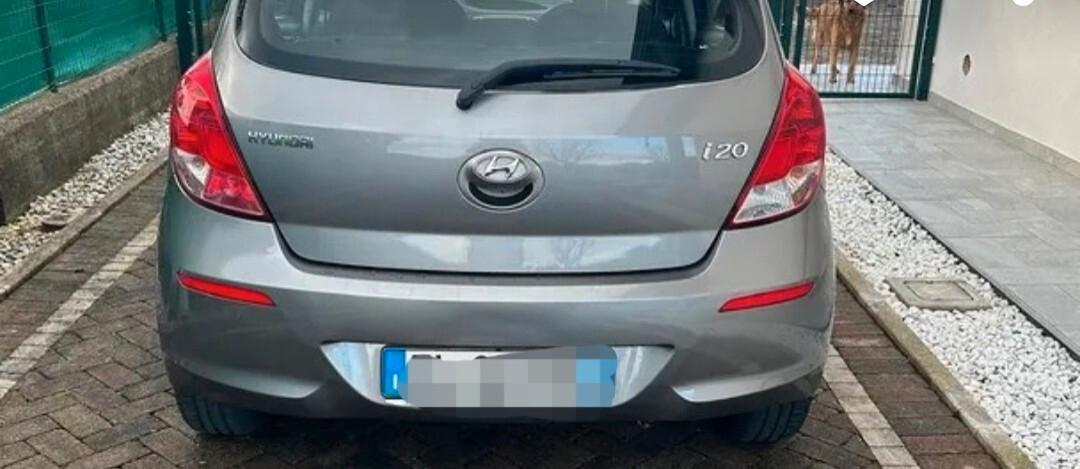Hyundai i20 1.2 5p Benz 85 CV - Garanzia 12 mesi