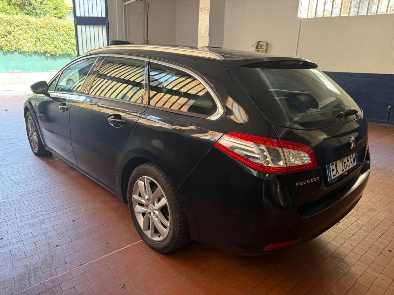 Peugeot 508 2.0 HDi 140CV SW Ciel Allure