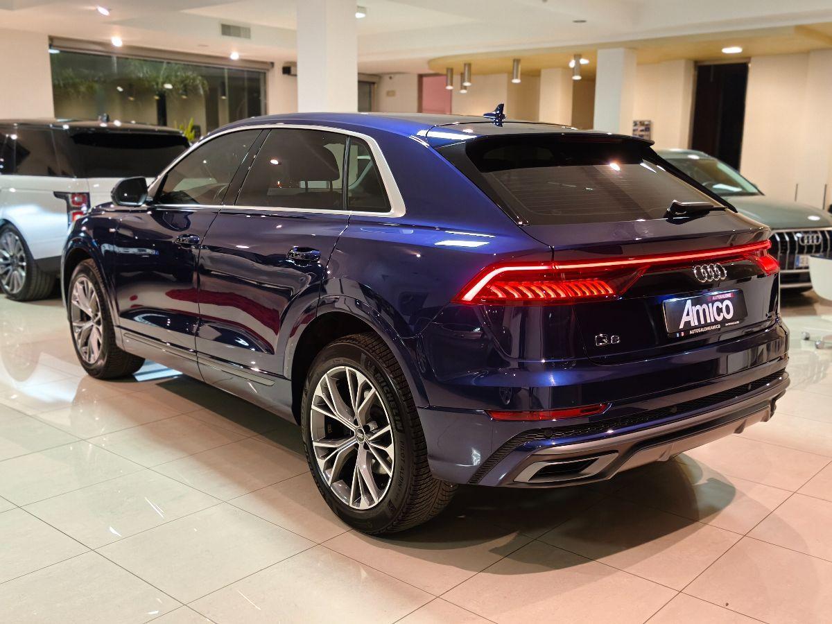 AUDI Q8 50 TDI 286 CV quattro S-LINE